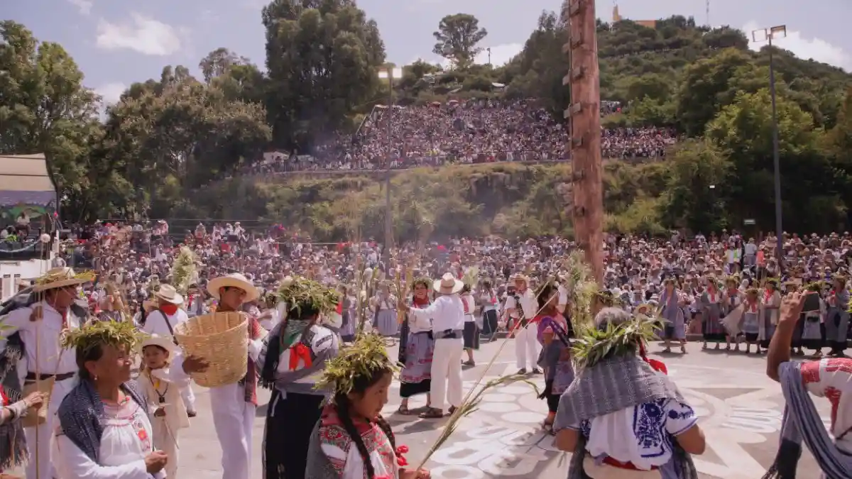 Encabeza Lupita Cuautle participación de San Andrés Cholula en el Festival Huey Atlixcáyotl 2025