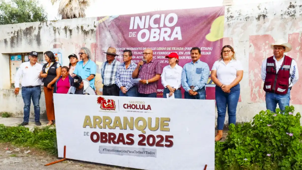 Gobierno de Tonantzin Fernández continúa rehabilitando vialidades en todo San Pedro Cholula