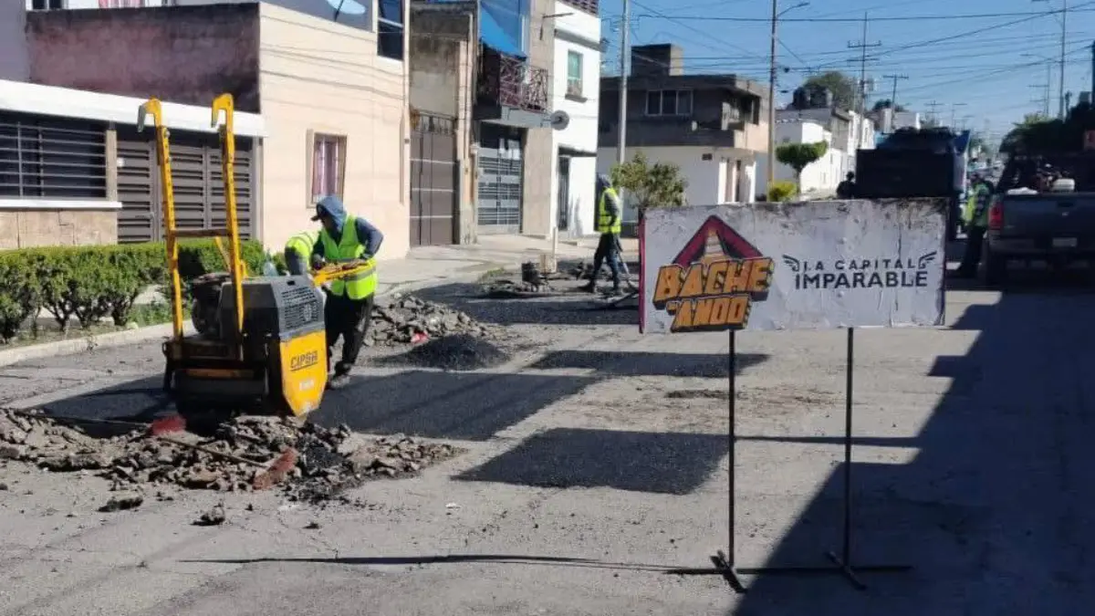 Campaña Capitalina Bacheando Puebla: avanza trabajos en 25 vialidades