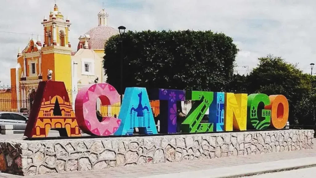 Investigan a policías municipales de Acatzingo por alterar escena tras hallazgo de cabeza humana
