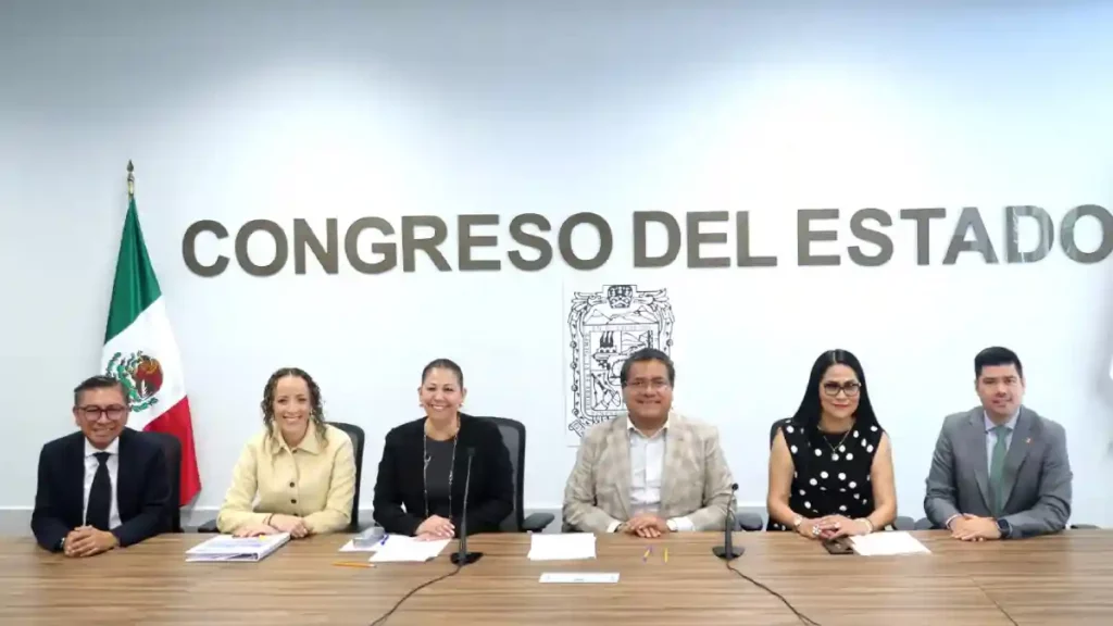 Avala Comisión del Congreso reforma a la Constitución federal para expedir Ley en materia de extorsión
