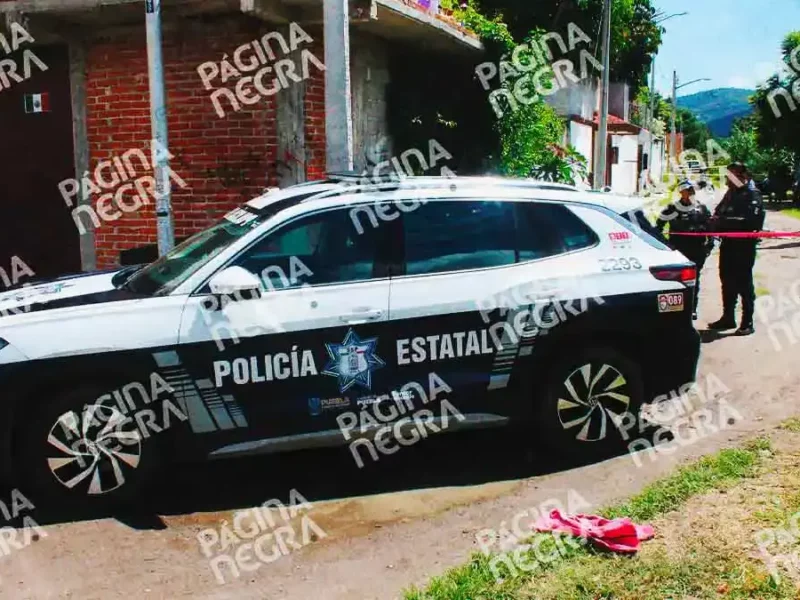 Encuentran hombre emplayado y atado junto a barranca en El Salvador, Puebla; víctima aún no identificada