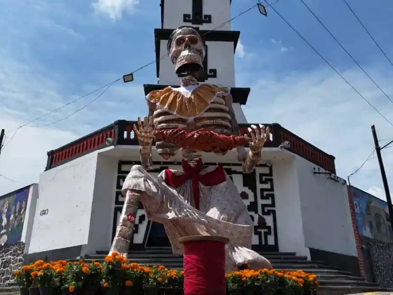 Ariadna Ayala invita a conocer “La Catrina Obrera Textil” en Metepec, Atlixco