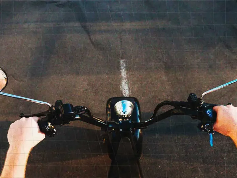 Asaltan y balean a motociclista en San Isidro Castillotla, Puebla