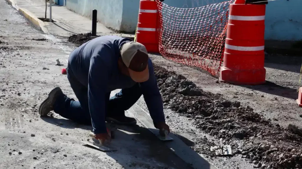 Verifica Gobierno de Pepe Chedraui conclusión de trabajos de pavimentación en San Francisco Totimehuacan