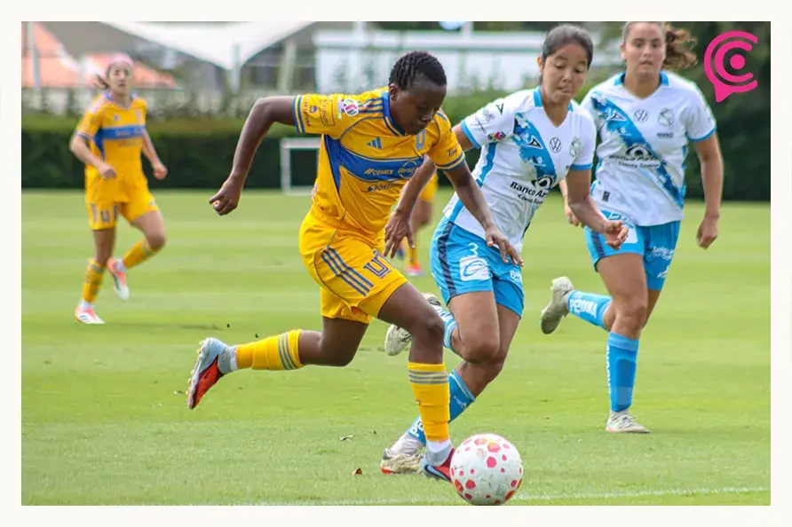 Club Puebla Femenil mejora, pero Tigres las golea 3-0