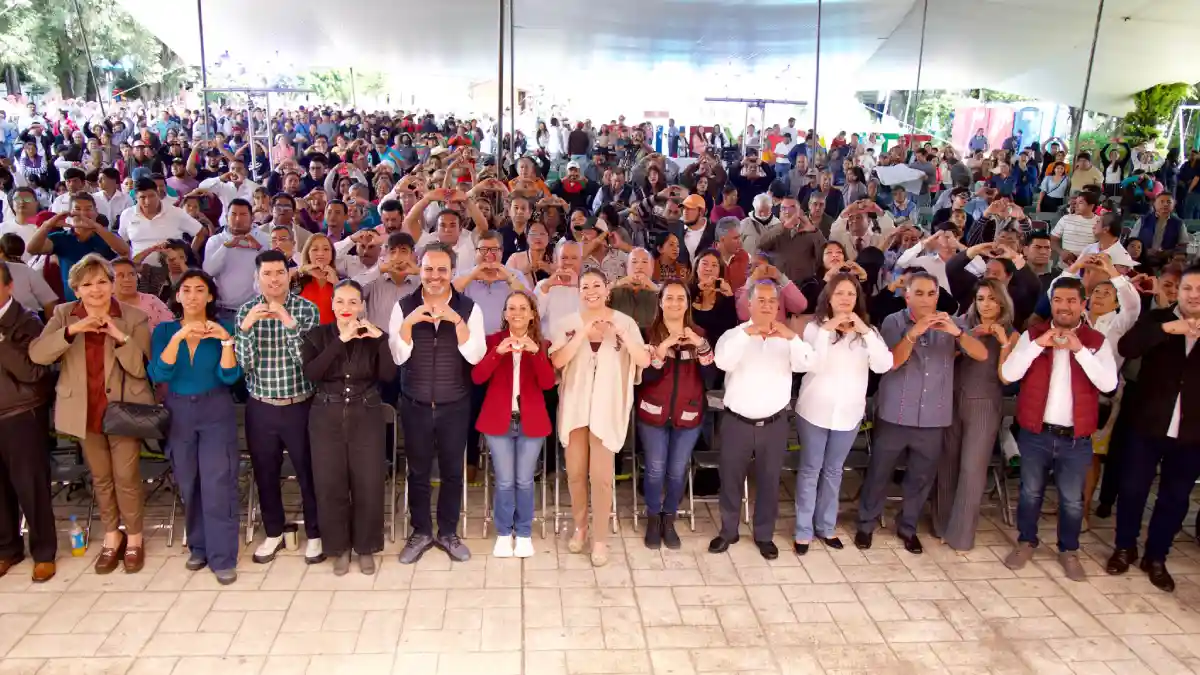 Trabajar de la mano con la gente, un compromiso permanente: Laura Artemisa