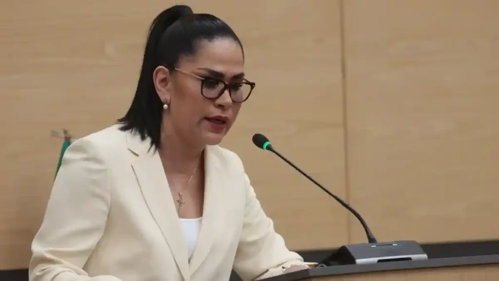 Impulsa diputada Fedrha Suriano programas para mejorar la conectividad y digitalizar trámites