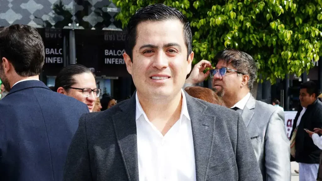 Reaparece Lorenzo Rivera; niega pacto con Morena por la dirigencia del PRI en Puebla
