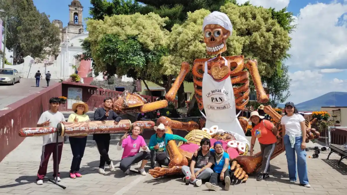 Ariadna Ayala invita a recorrer la ruta del Valle de Catrinas en la Capital del Día de Muertos