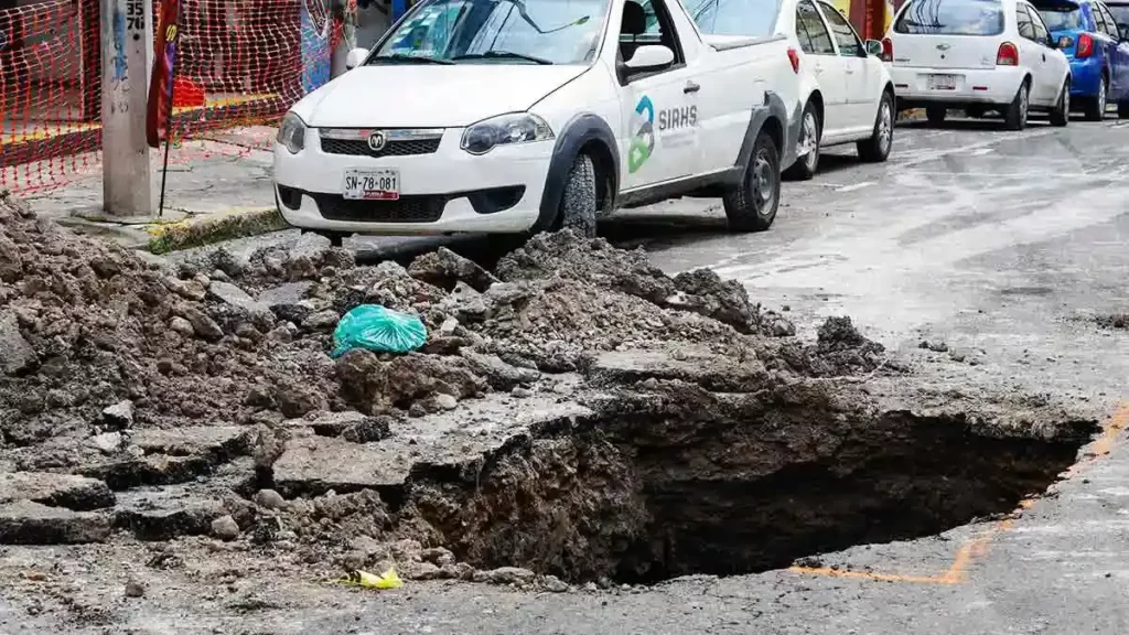 Ayuntamiento de Puebla invertirá tres mdp para atender 11 socavones; la mayoría en juntas auxiliares