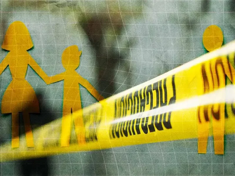 Atacan a pareja tras dejar a sus hijos en escuela de Puebla; esposo resulta herido