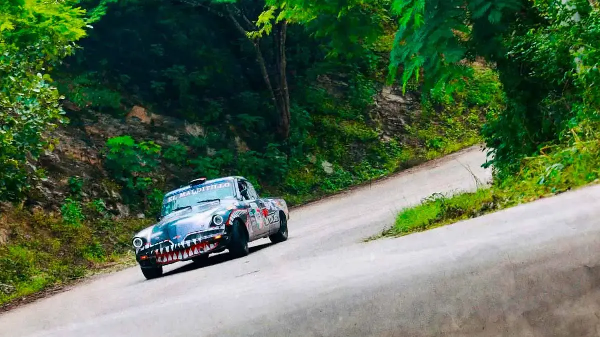 Ricardo Cordero sufre accidente y pierde el liderato en Etapa 1 de la Carrera Panamericana