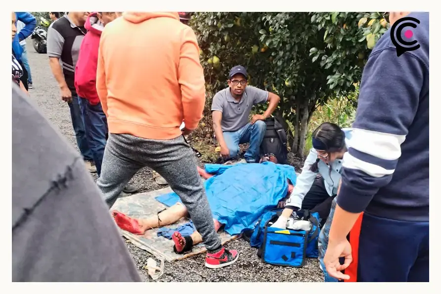 Pipa sin frenos choca y se incendia en la autopista México-Puebla; conductor resulta gravemente herido