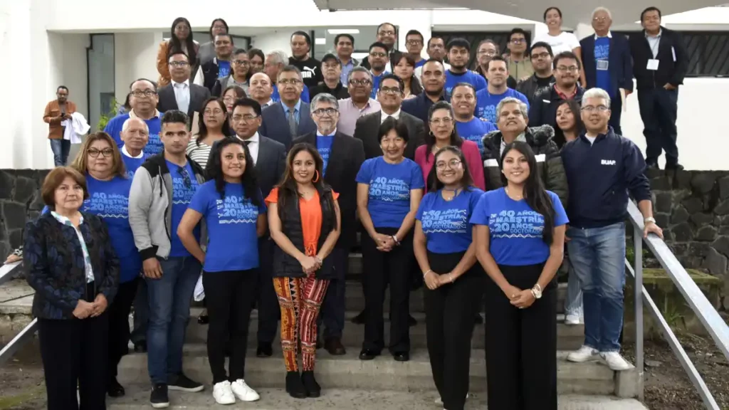 Preside Rectora Lilia Cedillo actividades de clausura por aniversario del posgrado en Dispositivos Semiconductores