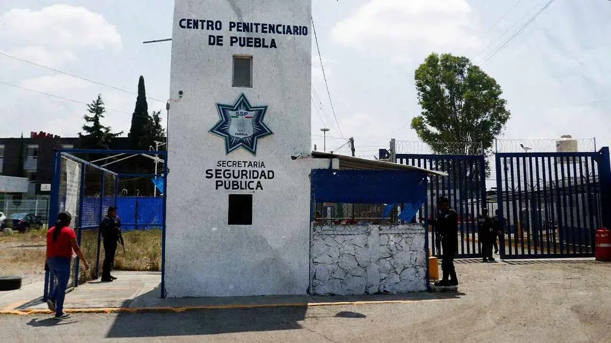 SSP Puebla reestructura el Penal de San Miguel tras escándalos; mandos y custodios fuera