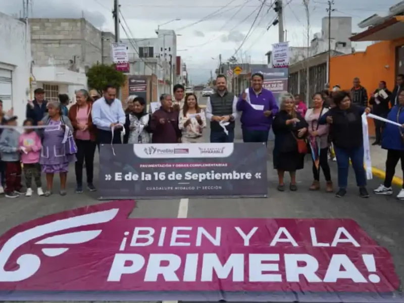 Entrega Gobierno de la ciudad infraestructura vial en la colonia Guadalupe Hidalgo Segunda Sección