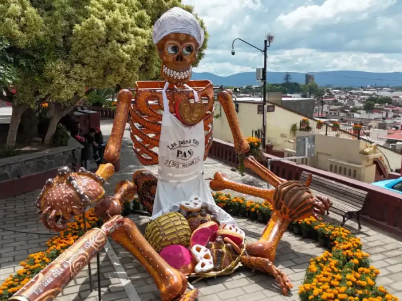 “La Catrina El Panadero”: un homenaje al oficio más sabroso en el Valle de Catrinas en Atlixco
