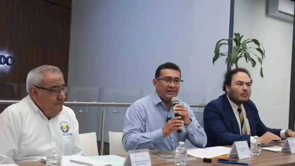Diputado Pável Gaspar participa en la presentación del libro “La importancia del Desarrollo Rural Sustentable”