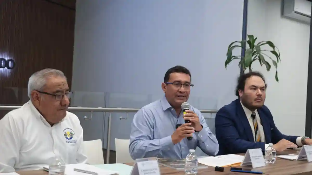 Diputado Pável Gaspar participa en la presentación del libro “La importancia del Desarrollo Rural Sustentable”