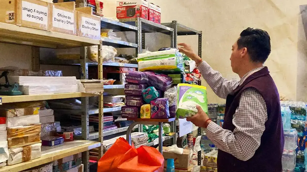 Regidores del Ayuntamiento de Puebla abren centro de acopio por damnificados de la Sierra Norte