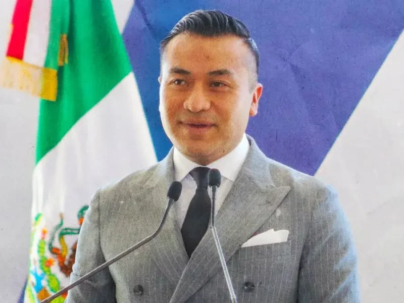 Roberto Solís advierte que solo "asuntos políticos" impedirán instalación de planta tratadora de agua en Xalmimilulco
