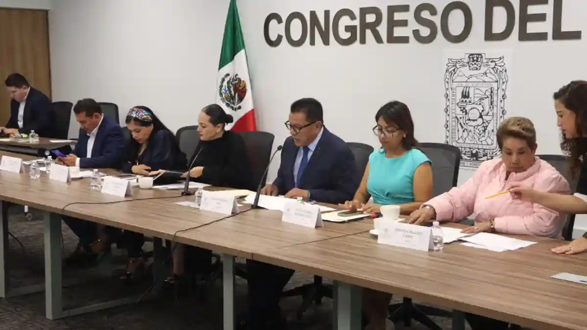 Comisiones del Congreso presentan Informe Anual de Actividades