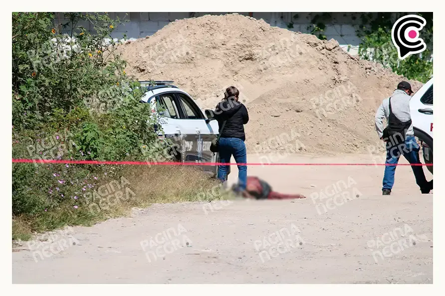 Vecinos encuentran a hombre muerto con espuma en la boca en Minerales de Guadalupe Sur, Puebla