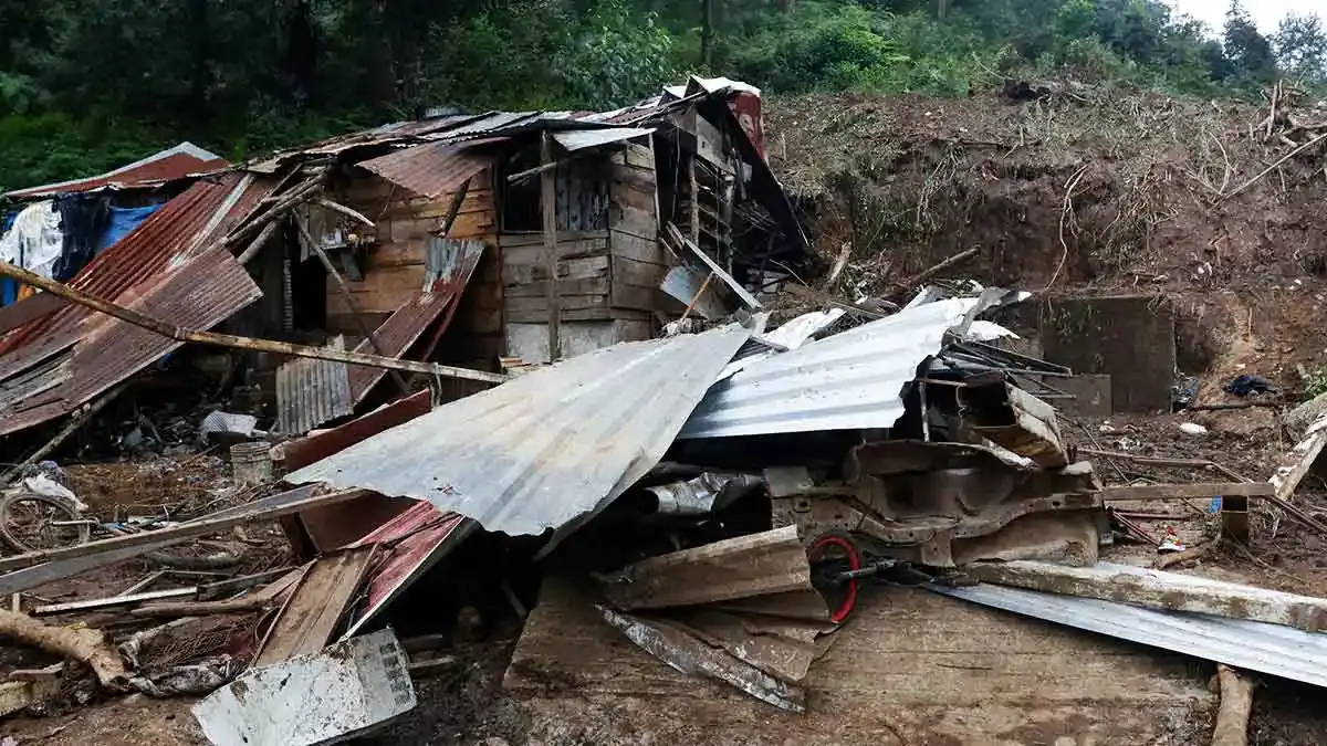 Sube a 18 el número de muertos por lluvias en Puebla al cierre del 15 de octubre