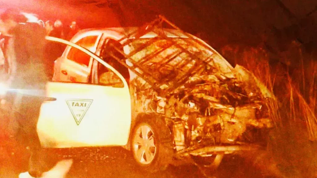 Taxista murió prensado en Tlachichuca, Puebla; automovilista implicado huyó