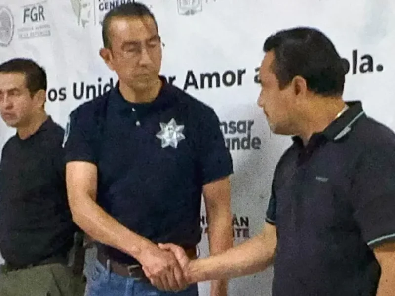 Remueven a marino que expulsó a periodista de evento de la Secretaría de Seguridad de Tehuacán