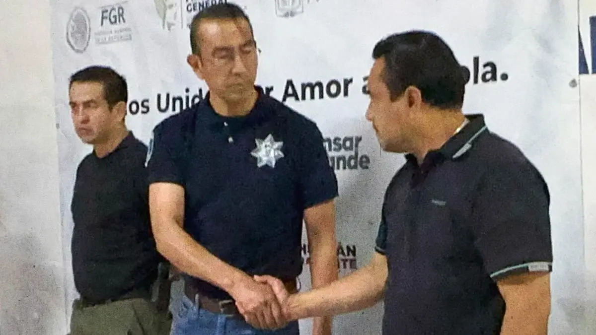 Remueven a marino que expulsó a periodista de evento de la Secretaría de Seguridad de Tehuacán