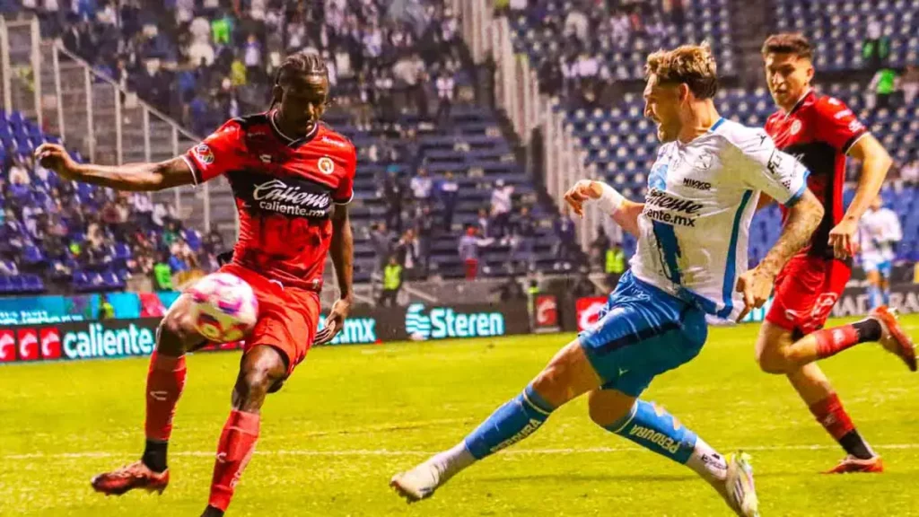 Club Puebla vence 4-3 a Xolos y rompe mala racha en Jornada 13 de Liga MX
