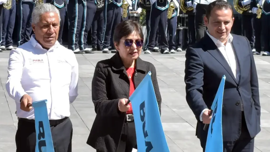 La BUAP es siempre solidaria y está presente en donde haga falta: Rectora Lilia Cedillo