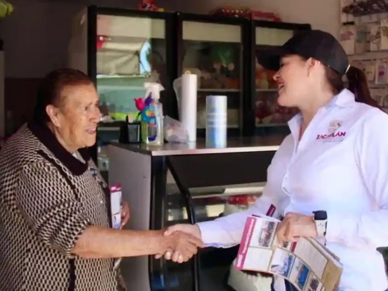 Bety Sánchez anuncia rehabilitación de la carretera de Tlatempa