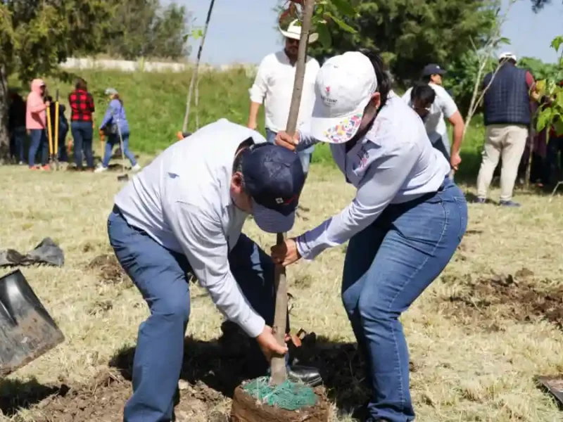 Fomenta Lupita Cuautle la cultura de cuidado ambiental en San Andrés Cholula
