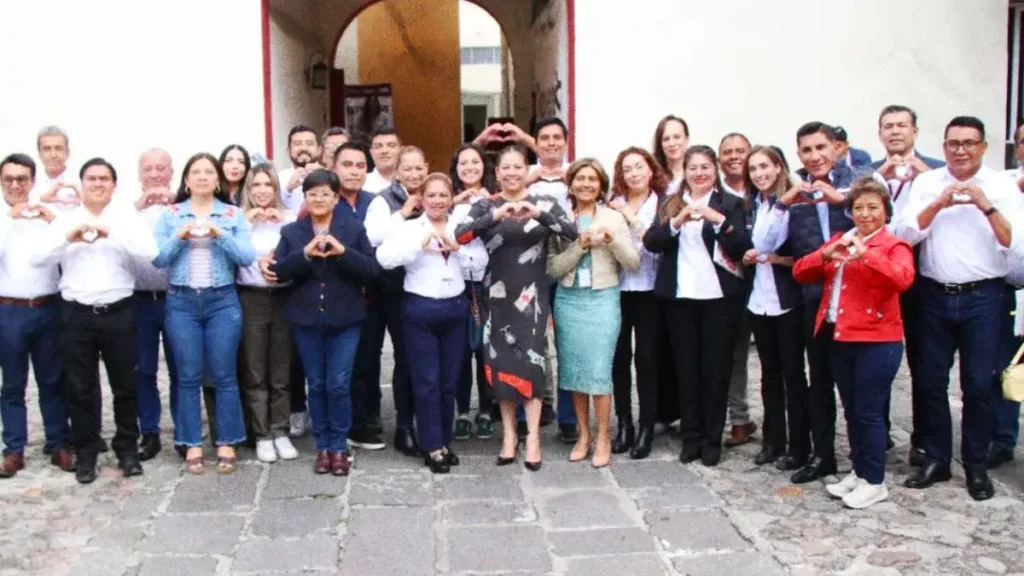 Delegada de Bienestar vinculada a operador del CJNG reaparece en reunión con Laura Artemisa García