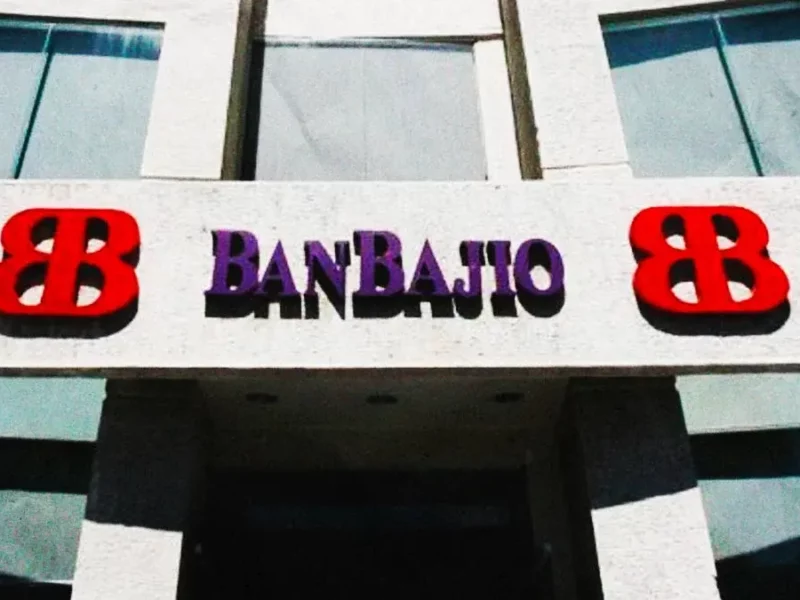Asaltan a cuentahabiente de BanBajío en Granjas de San Isidro, Puebla; le roban 150 mil pesos