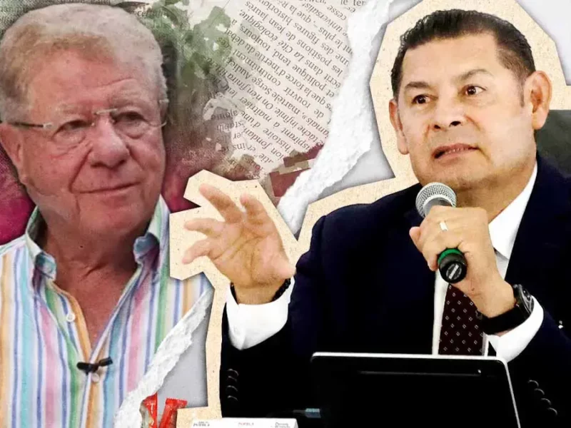 Alejandro Armenta reta a Carlos Alazraki a visitar zonas afectadas de Sierra Norte de Puebla