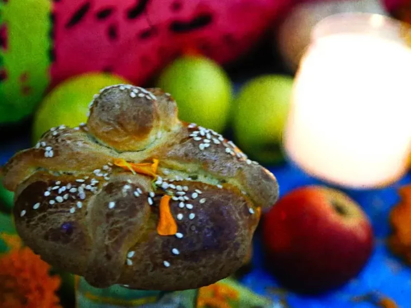Costo de ofrenda de Día de Muertos en Puebla supera los mil pesos este 2025