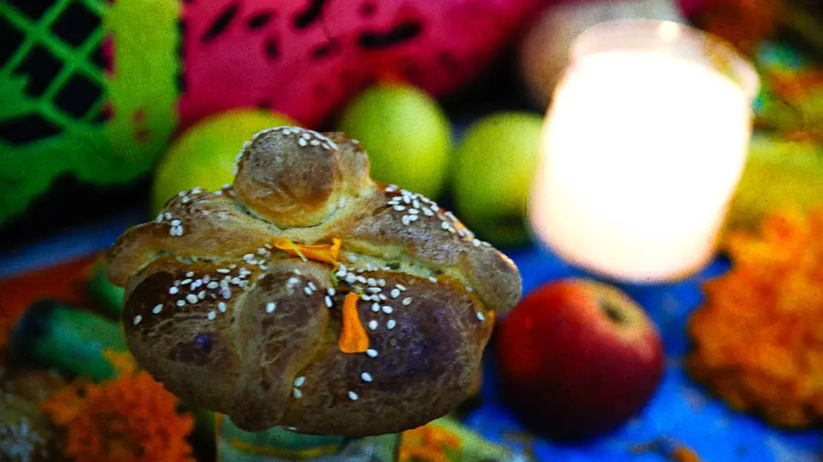 Costo de ofrenda de Día de Muertos en Puebla supera los mil pesos este 2025
