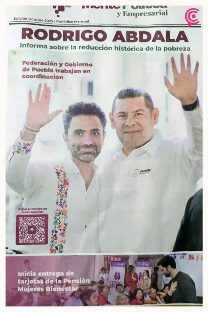 Delegado de Bienestar federal, Rodrigo Abdala se promociona con folletos en juntas auxiliares de Puebla