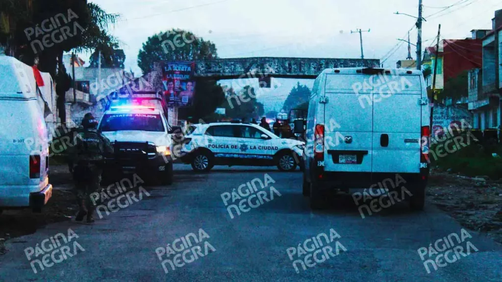 Abandonan restos humanos y narcomanta firmada por “El Comandante Diablo” en La Resurrección, Puebla