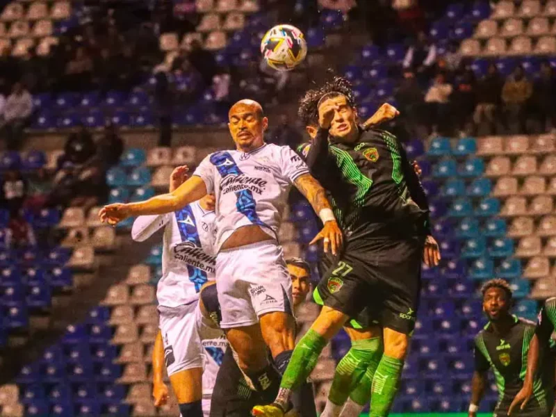 Club Puebla visita a los Bravos para inaugurar la Jornada 15