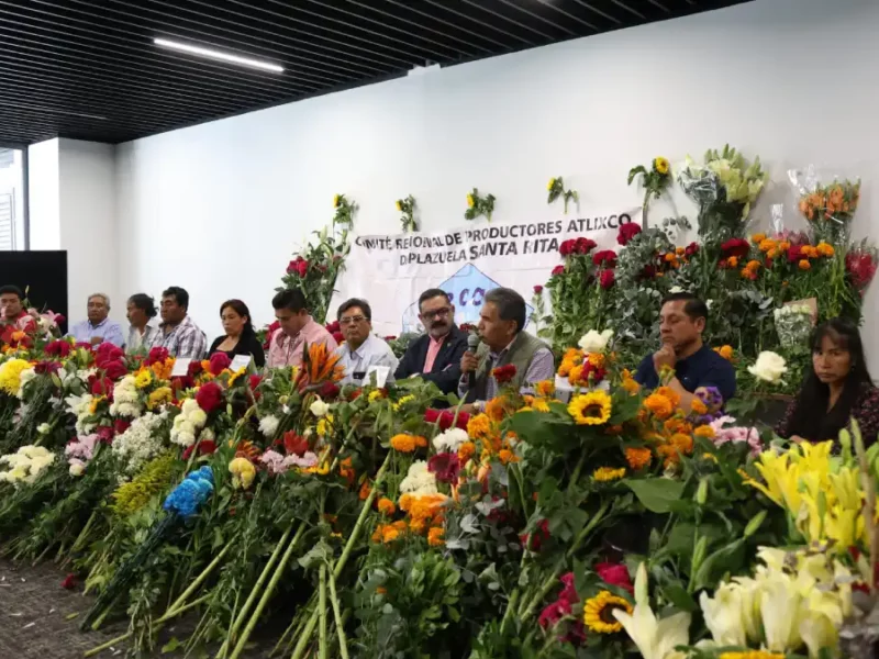 Desde el Congreso, promueven flor de temporada de la región de Atlixco