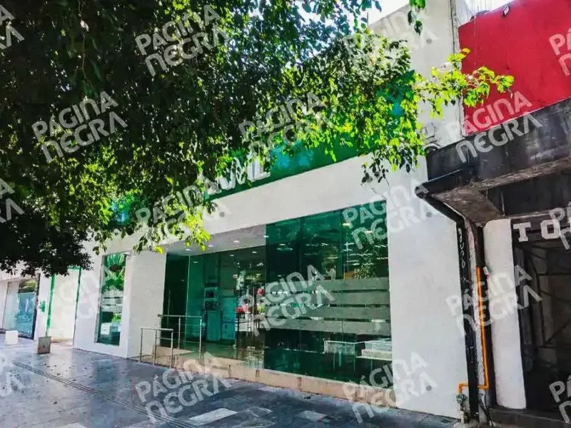 Asaltan Banco Afirme en Avenida Juárez, Puebla; roban 173 mil pesos desde ventanilla