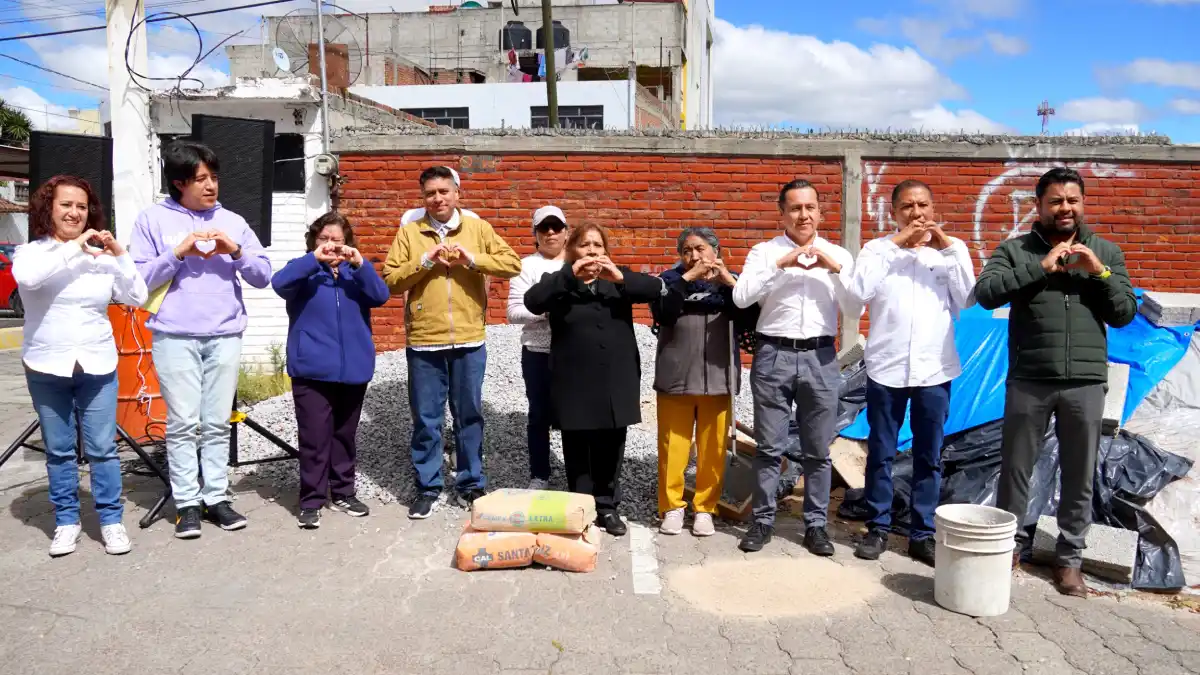 El gobierno municipal de Texmelucan inicia obra comunitaria en Unidad Habitacional Góndola