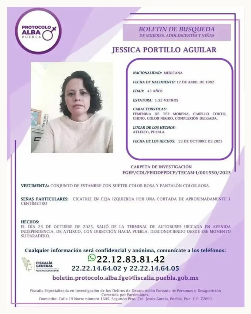 Manifestantes bloquean la autopista Puebla-Atlixco, por la desaparición de la profesora Jessica Portillo Aguilar