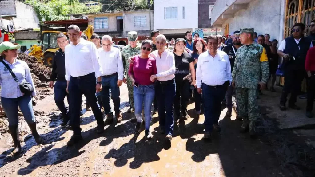 Suman 17 días de trabajos tras la contingencia de lluvias en la Sierra Norte de Puebla
