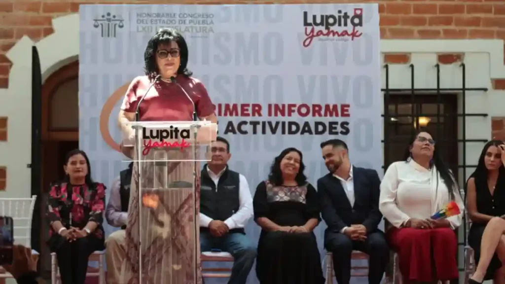 Reitero mi disposición para seguir trabajando por el bienestar de las personas: Guadalupe Yamak en Primer Informe de Actividades